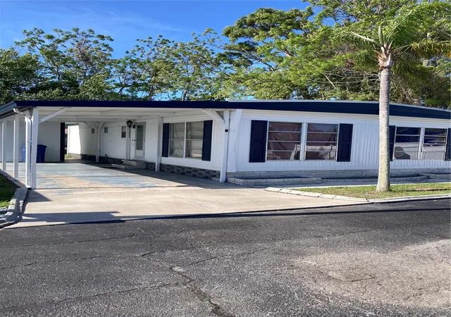 2nd image of 3212 W Tiki Dr, Holiday, FL 34691 | MLS# TB8534620