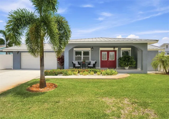 2nd image of 485 Flamingo Dr, Apollo Beach, FL 33572 | MLS# TB8534624