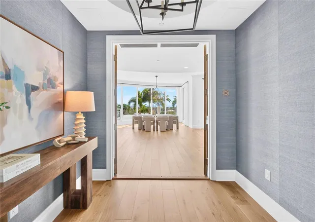 Photo 3 of Condo for sale at 180 Beach Dr Ne #502, Saint Petersburg, FL 33701 | MLS# TB8534633 | Listing updated on 2026-10-22