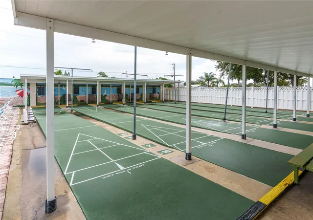 2nd image of 4318 Tahitian Gdns Cir, HOLIDAY, FL 34691