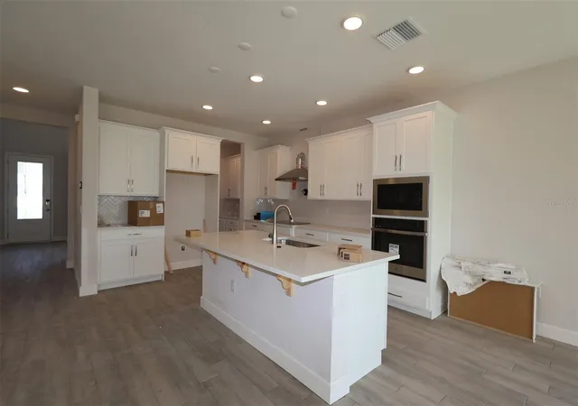 Photo 4 of Single family home for sale at 833 River Stone Trl, Sanford, FL 32771 | MLS# O6429750 | Listing updated on 2026-10-03