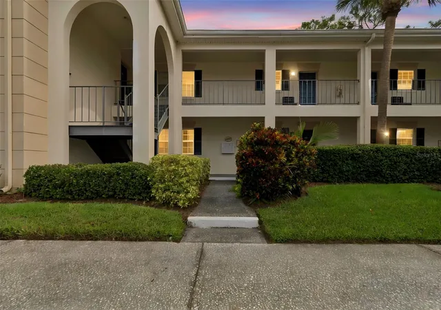 1st image of 10387 Carrollwood Ln #303, Tampa, FL 33618 | MLS# TB8534663