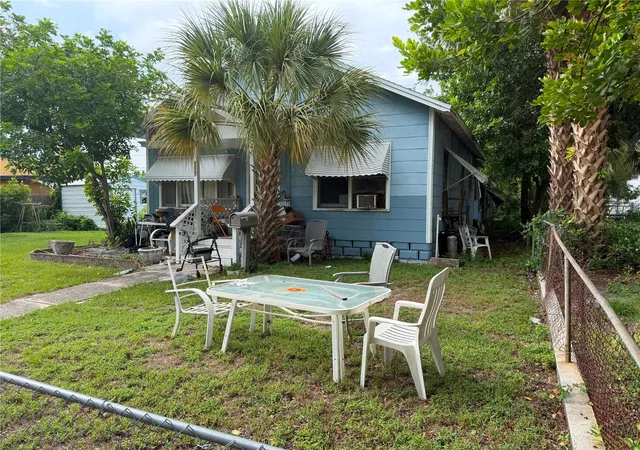 Photo 2 of Single family home for sale at 4227 2nd Avenue S, Saint Petersburg, FL 33711 | MLS# TB8534668 | Listing updated on 2026-08-01