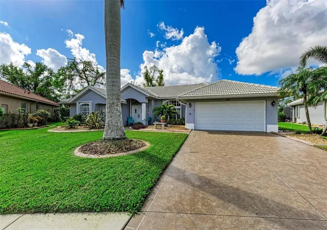 2nd image of 316 Roseling Cir, Venice, FL 34293 | MLS# A4701705