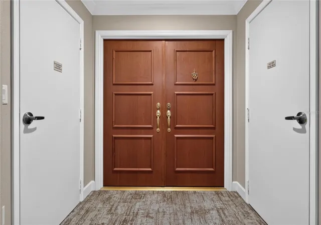 Photo 3 of Condo for sale at 100 Beach Dr NE #401, Saint Petersburg, FL 33701 | MLS# TB8534672 | Listing updated on 2026-10-22