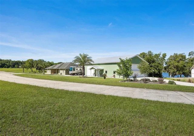1st image of 107 Eagles Nest Ln, Crescent City, FL 32112 | MLS# GC542387