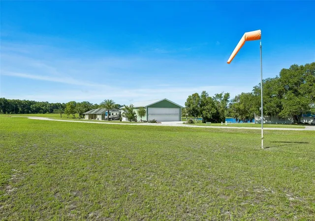 3rd image of 107 Eagles Nest Ln, Crescent City, FL 32112 | MLS# GC542387