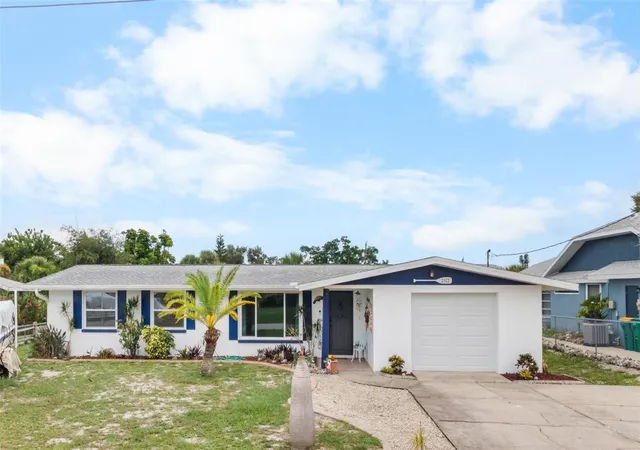 2nd image of 2113 Georgia Ave, Englewood, FL 34224 | MLS# D6148270