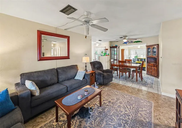 4th image of 11255 109Th Wy, Largo, FL 33778 | MLS# TB8534697