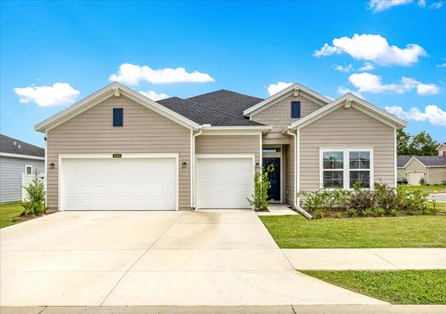 Photo 1 of Single family home for sale at 3889 Ne 33rd Terrace, Ocala, FL 34479 | MLS# OM729560 | Listing updated on 2026-08-03