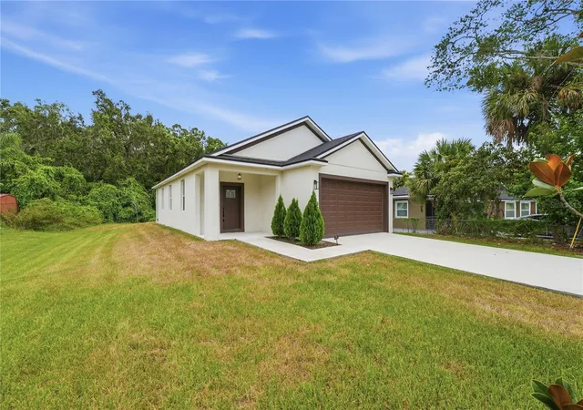 Photo 3 of Single family home for sale at 5401 Old Cheney Hwy, Orlando, FL 32807 | MLS# O6429786 | Listing updated on 2026-10-07