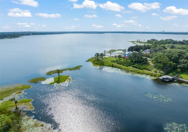 Photo 2 of Land for sale at 12624 Park Ave, Windermere, FL 34786 | MLS# O6429787 | Listing updated on 2026-08-05
