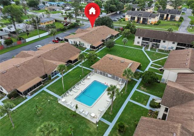 2nd image of 1001 Plantation Dr, KISSIMMEE, FL 34741
