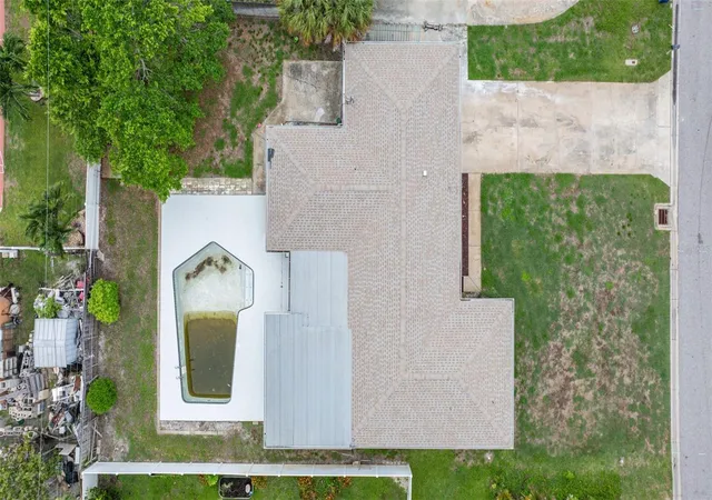 45th image of 7073 S Shore Dr S, South Pasadena, FL 33707 | MLS# TB8534702