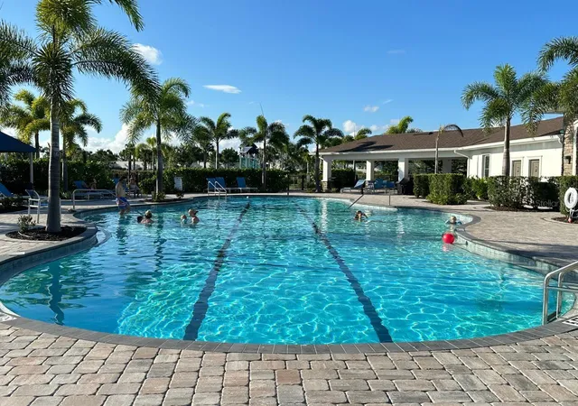 5th image of 12760 Lateral Root Dr, Sarasota, FL 34238 | MLS# A4701716