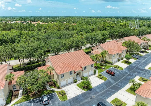 Photo 1 of Condo for sale at 7126 Cedar Holw Cir, Bradenton, FL 34203 | MLS# A4701717 | Listing updated on 2026-08-01