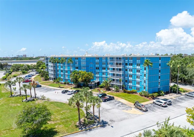 Photo 3 of Condo for sale at 3315 58th Avenue S #617, Saint Petersburg, FL 33712 | MLS# TB8534712 | Listing updated on 2026-10-05