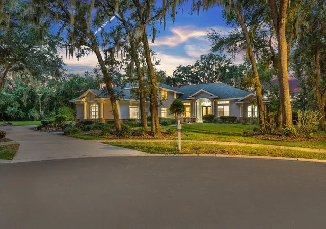 Photo 1 of Single family home for sale at 6034 Hammock Hill Ave, Lithia, FL 33547 | MLS# TB8534714 | Listing updated on 2026-10-07