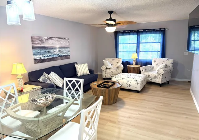 Photo 2 of Condo for sale at 390 301 Boulevard W #1B, Bradenton, FL 34205 | MLS# A4701722 | Listing updated on 2026-08-30
