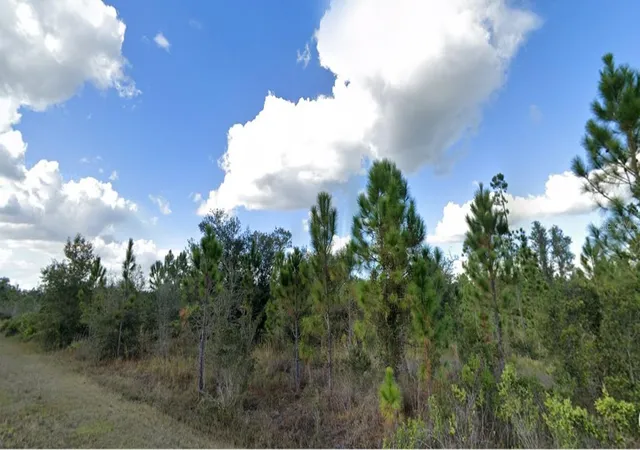 2nd image of 1017 Portulaca Dr, Indian Lake Estates, FL 33855 | MLS# A4701724