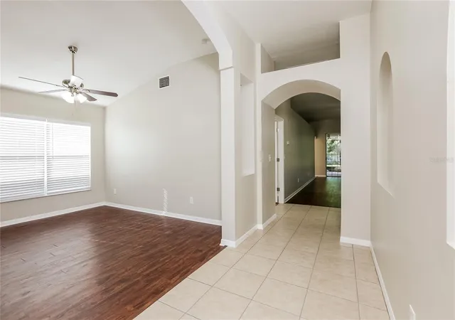 2nd image of 1717 Erin Brooke Dr, Valrico, FL 33594 | MLS# C7529064