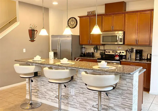 Photo 3 of Townhouse for sale at 3175 Tocoa Cir, Kissimmee, FL 34746 | MLS# O6429820 | Listing updated on 2026-09-30