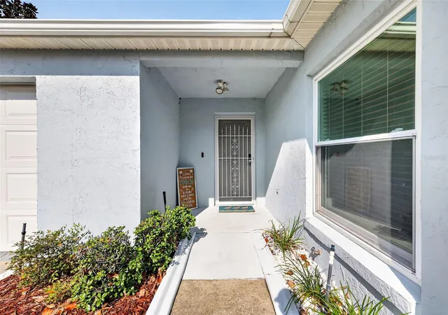 image of 1717 Francisco St, Lady Lake, FL 32159 | MLS# G5115846