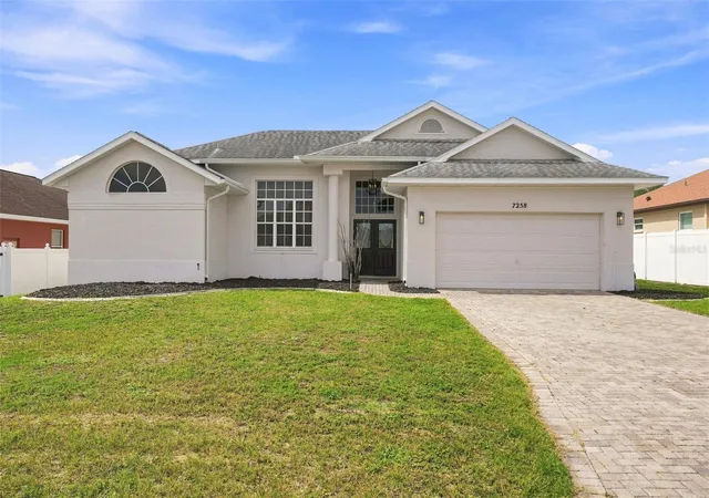 Photo 1 of Single family home for sale at 7258 Aloe Dr, Spring Hill, FL 34607 | MLS# W7888161 | Listing updated on 2026-08-08
