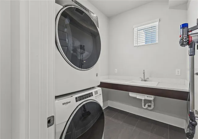 36th image of 501 Lafayette Ct, Sarasota, FL 34236 | MLS# A4701749