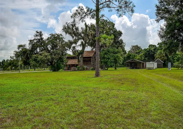 3rd image of 11700 Valley Rd, Dade City, FL 33525 | MLS# TB8534780