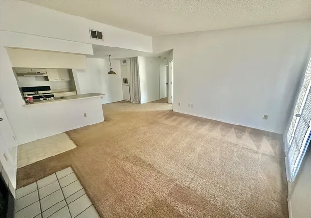 Photo 3 of Condo for sale at 2550 N Alafaya Trl #3304, Orlando, FL 32826 | MLS# O6429860 | Listing updated on 2026-08-24