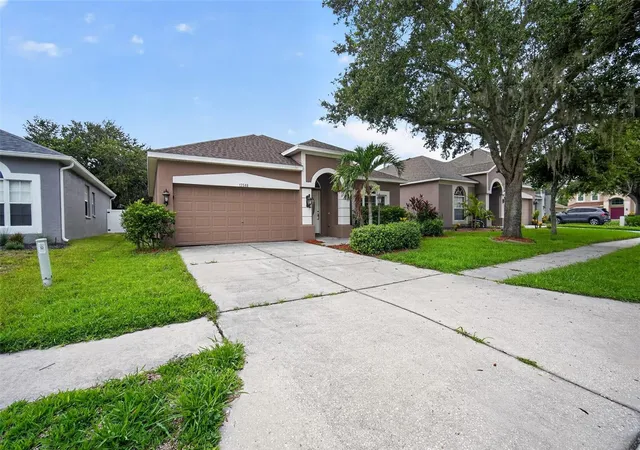 2nd image of 13548 Mere View Dr, Odessa, FL 33556 | MLS# O6429861