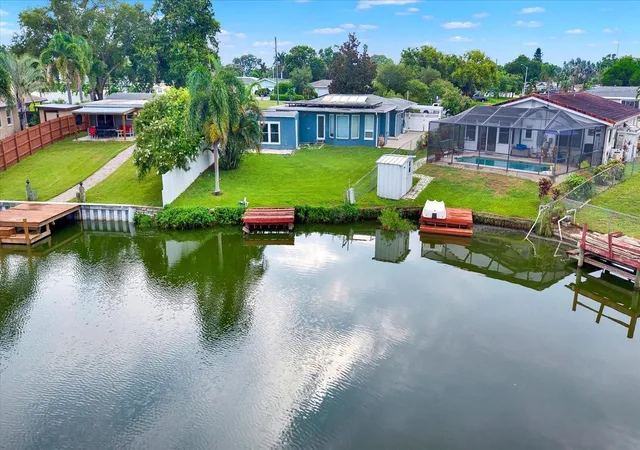 Photo 20 of Single family home for sale at 5995 Blossom Lake Dr, Seminole, FL 33772 | MLS# TB8534820 | Listing updated on 2026-08-24