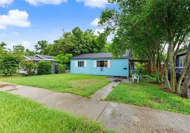 Photo 1 of Single family home for sale at 6317 N Central Ave, Tampa, FL 33604 | MLS# TB8534821 | Listing updated on 2026-09-15