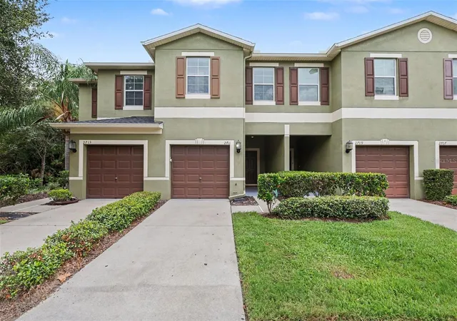 Photo 2 of Townhouse for sale at 2711 Isabella Valley Ct, Brandon, FL 33511 | MLS# TB8534827 | Listing updated on 2026-08-01