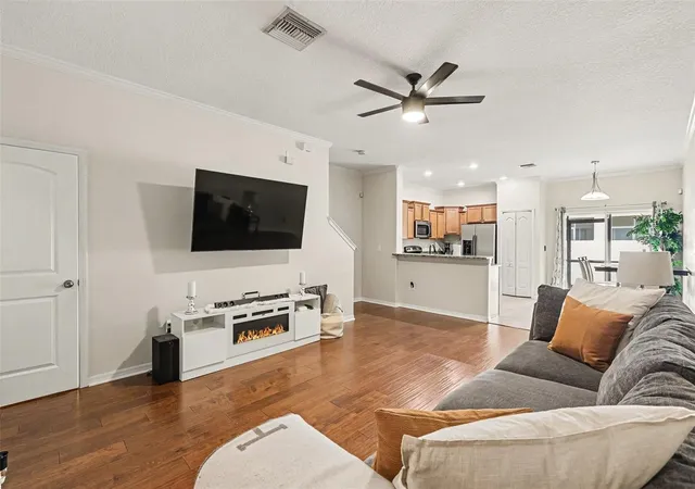 Photo 4 of Townhouse for sale at 2711 Isabella Valley Ct, Brandon, FL 33511 | MLS# TB8534827 | Listing updated on 2026-08-01