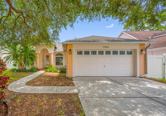 4th image of 12965 Pineforest Wy W, Largo, FL 33773 | MLS# TB8534829