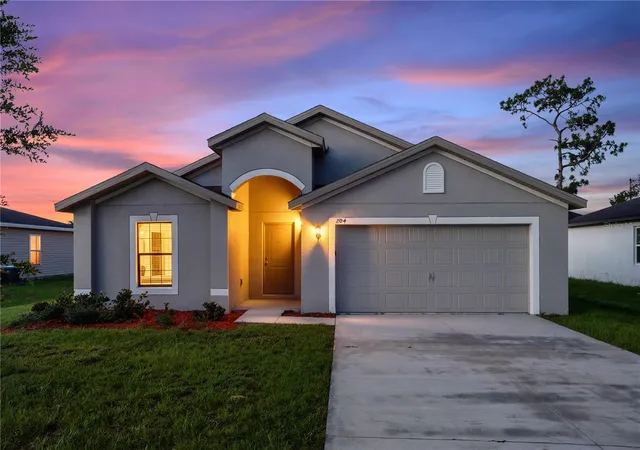 Photo 1 of Single family home for sale at 204 Hyacinth Ct, Kissimmee, FL 34759 | MLS# O6429889 | Listing updated on 2026-08-24