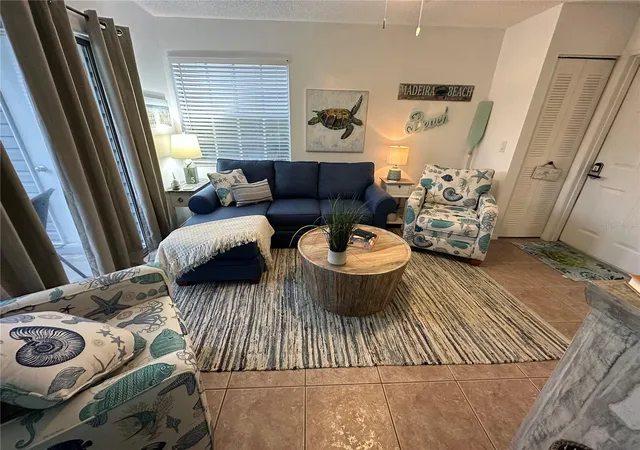 Photo 3 of Condo for sale at 6825 Stones Throw Cir N #1107, Saint Petersburg, FL 33710 | MLS# TB8534849 | Listing updated on 2026-10-20