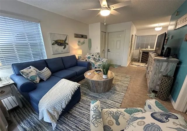 Listing Photo 4 - Condo for sale in building located at 6825 Stones Throw Cir N, ST PETERSBURG, FL 33710 - Unit #1107