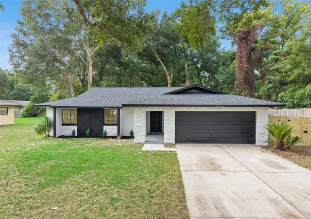 1st image of 536 Bison Cir, Apopka, FL 32712 | MLS# O6429904