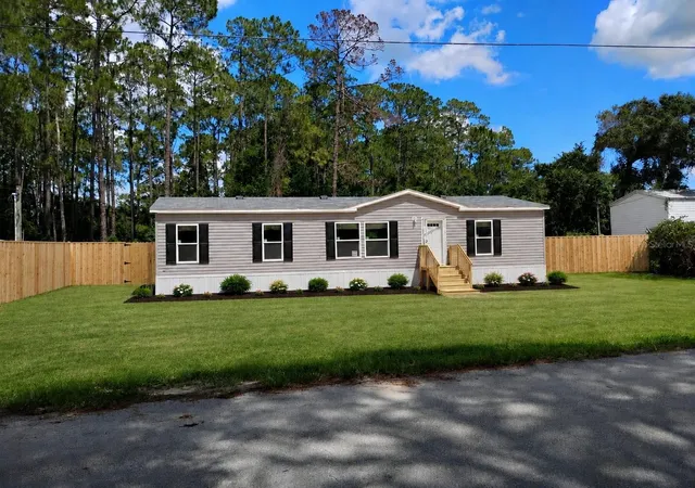 2nd image of 5759 Se 183 Ter, Ocklawaha, FL 32179 | MLS# OM729594