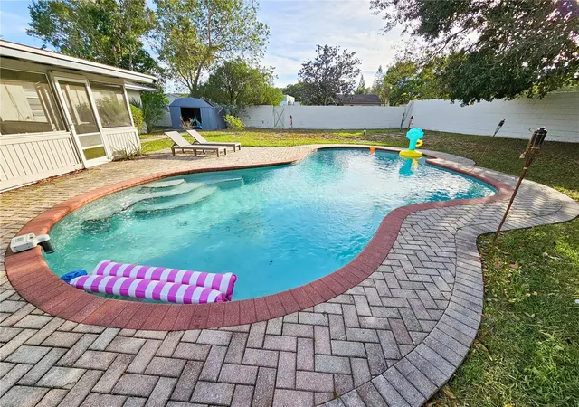 4th image of 212 S Cortez Ave, Winter Springs, FL 32708 | MLS# TB8534863