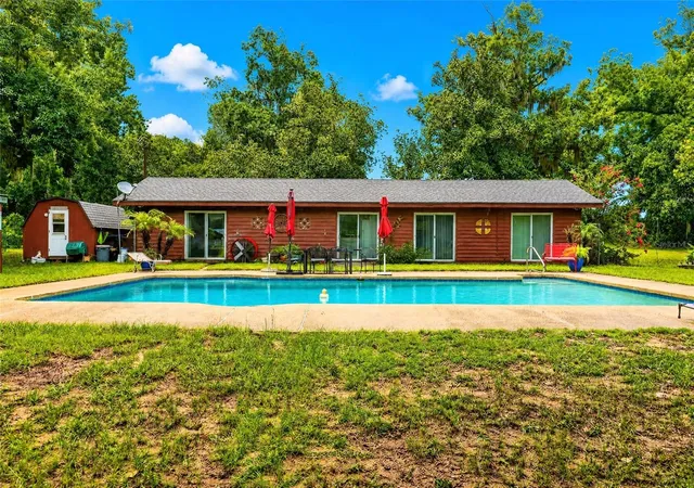 2nd image of 35446 Fouraker Dr, Fruitland Park, FL 34731 | MLS# G5115874