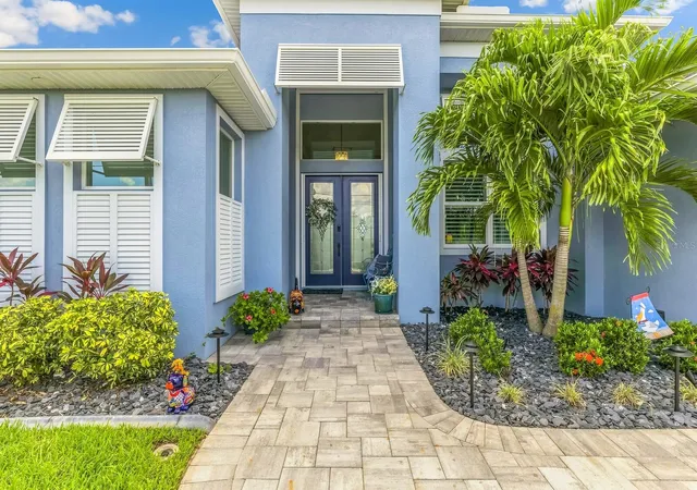 Photo 3 of Single family home for sale at 15324 Alsask Cir, Port Charlotte, FL 33981 | MLS# D6148274 | Listing updated on 2026-10-15