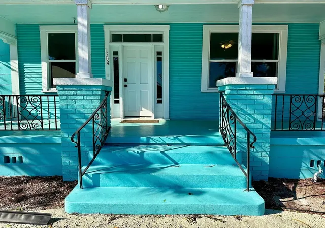 Photo 4 of Single family home for sale at 1504 E 33rd Avenue, Tampa, FL 33610 | MLS# TB8534866 | Listing updated on 2026-08-13