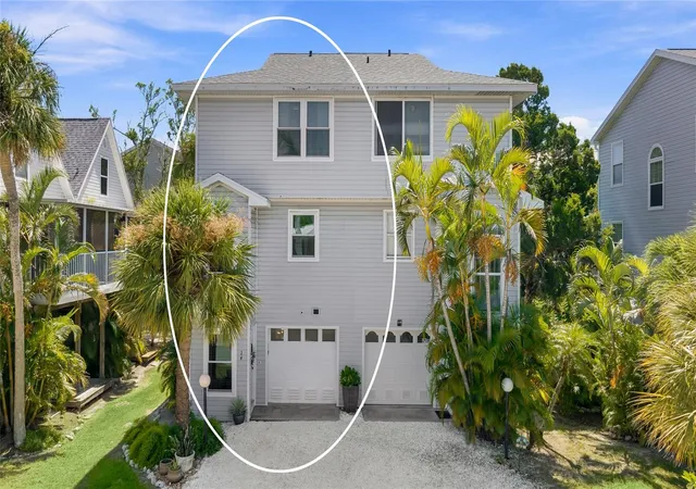 1st image of 6250 Holmes Blvd #24, Holmes Beach, FL 34217 | MLS# A4701776