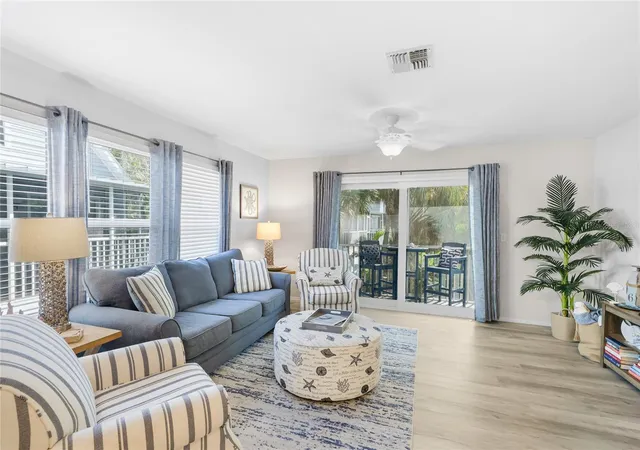4th image of 6250 Holmes Blvd #24, Holmes Beach, FL 34217 | MLS# A4701776