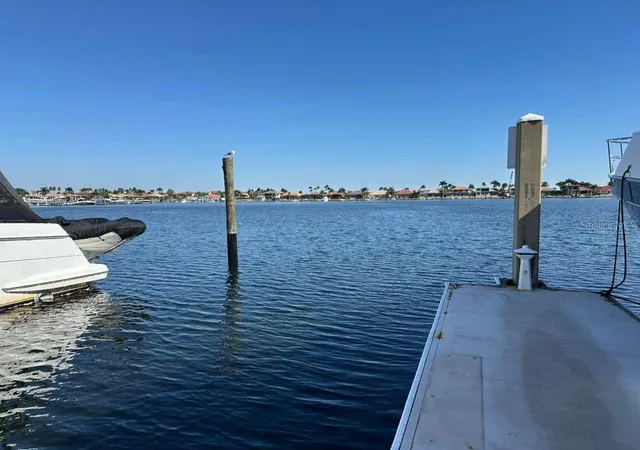 4th image of 102 Riviera Dunes Wy #C29, Palmetto, FL 34221 | MLS# W7888174