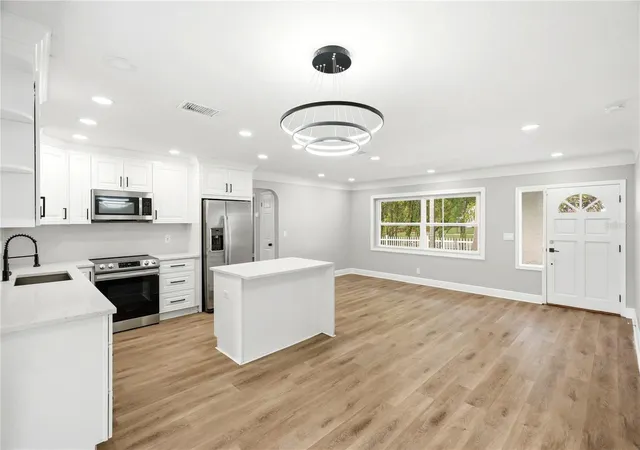 3rd image of 1628 S Highland Ave, Clearwater, FL 33756 | MLS# TB8534880